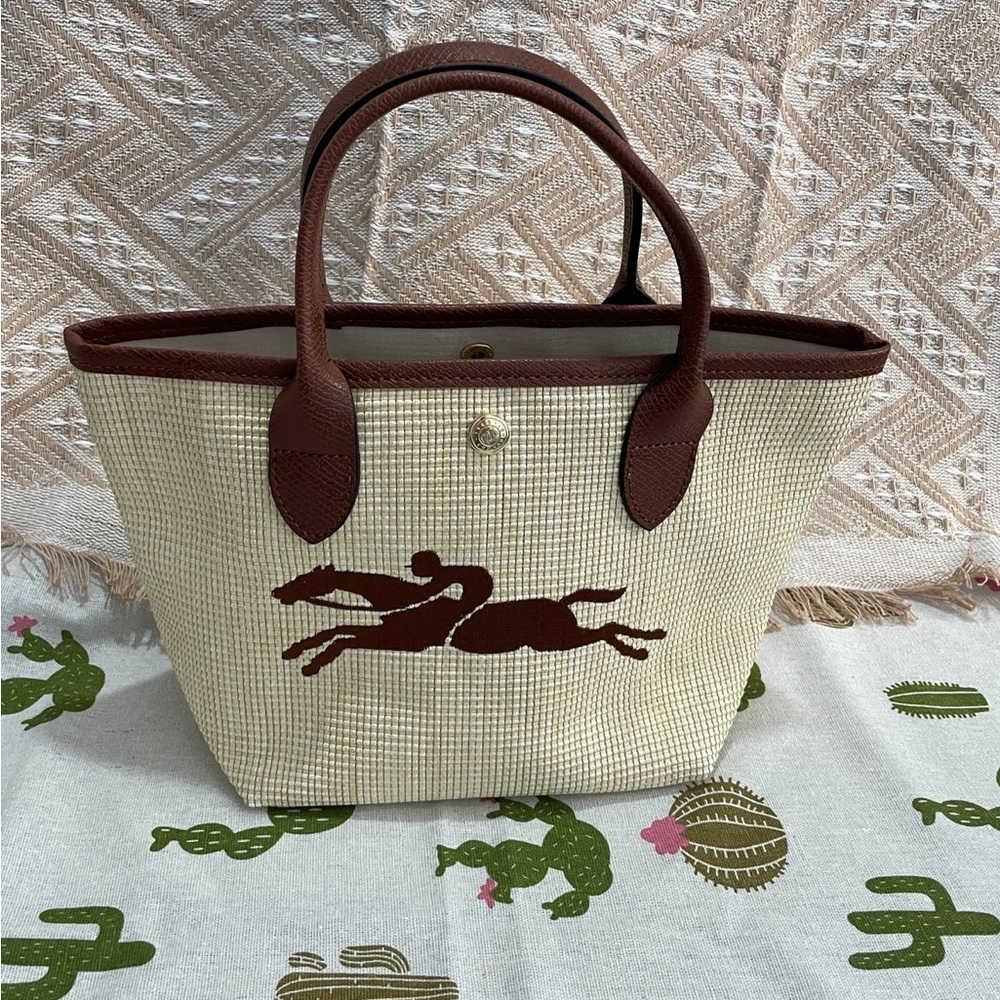 Longchamp Cream Woven Tote with Brown Horse Motif - Picture 7 of 11